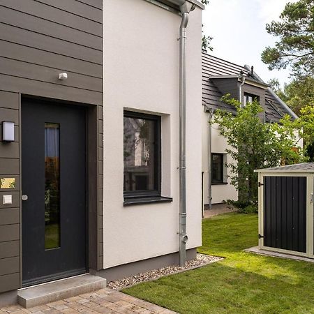 Haus Schlehe -Domizil Am Ostseewald Zingst Zewnętrze zdjęcie